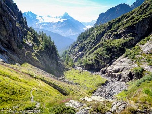 2017-08-13 · 09:50 · Mont Buet par Cheval Blanc Vallon de Tré les Eaux · Alpes, Préalpes de Savoie, Aiguilles Rouges, FR · GPS 46°1'32.77'' N 6°53'14.86'' E · Altitude 1896m