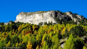 2016-10-31 · 09:56 · Cabane du Soldat Gavarnie · Pyrénées, Hautes-Pyrénées, FR · GPS 42°43'55.47'' N 0°0'38.72'' W · Altitude 1381m