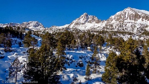 2017-12-25 · 11:40 · Cirque dels Pessons Riu dels Pessons · Pyrénées, Andorre, Encamp, AD · GPS 42°31'24.45'' N 1°41'24.87'' E · Altitude 2300m