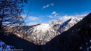 2017-12-30 · 13:03 · Étang de Comte Bois des Artigues · Pyrénées, Pyrénées ariégeoises, Vallée de Mérens, FR · GPS 42°39'5.22'' N 1°49'1.21'' E · Altitude 1323m