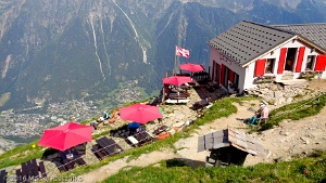 2016-07-11 · 10:37 · Signal Forbes Refuge du Plan de l'Aiguille · Alpes, Massif du Mont-Blanc, Vallée de Chamonix, FR · GPS 45°54'19.41'' N 6°52'57.70'' E · Altitude 2156m