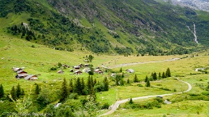 2016-08-02 · 09:36 · Chamonix-Courmayeur Chalets de Miage · Alpes, Massif du Mont-Blanc, FR · GPS 45°50'20.75'' N 6°45'23.98'' E · Altitude 1575m