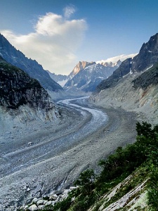 2017-06-23 · 06:07 · Balcon de la Mer de Glace Montenvers · Alpes, Massif du Mont-Blanc, Vallée de Chamonix, FR · GPS 45°55'44.08'' N 6°55'8.97'' E · Altitude 1800m